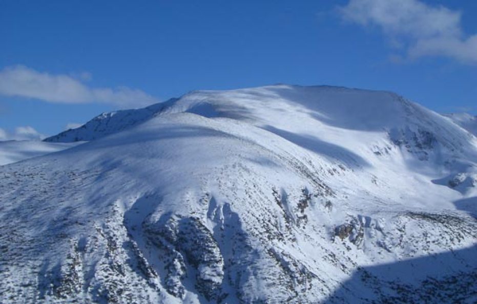 Yastrebets Hut
