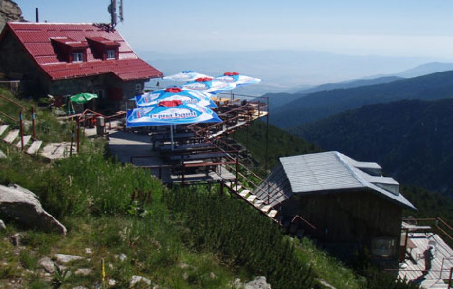 Yastrebets Hut