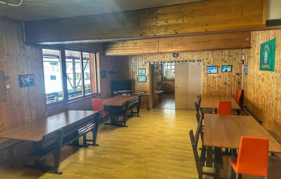 Bodrost hut