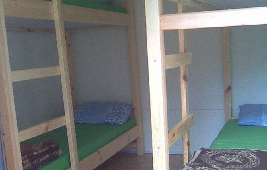 vihren hut rooms