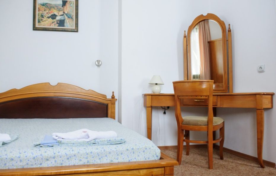 bezbog hut apartment