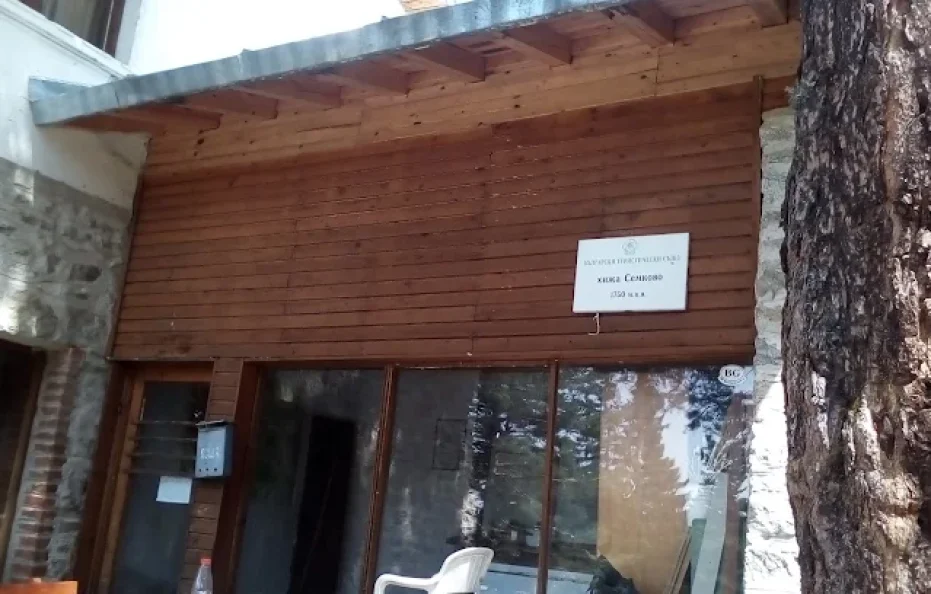Semkovo hut