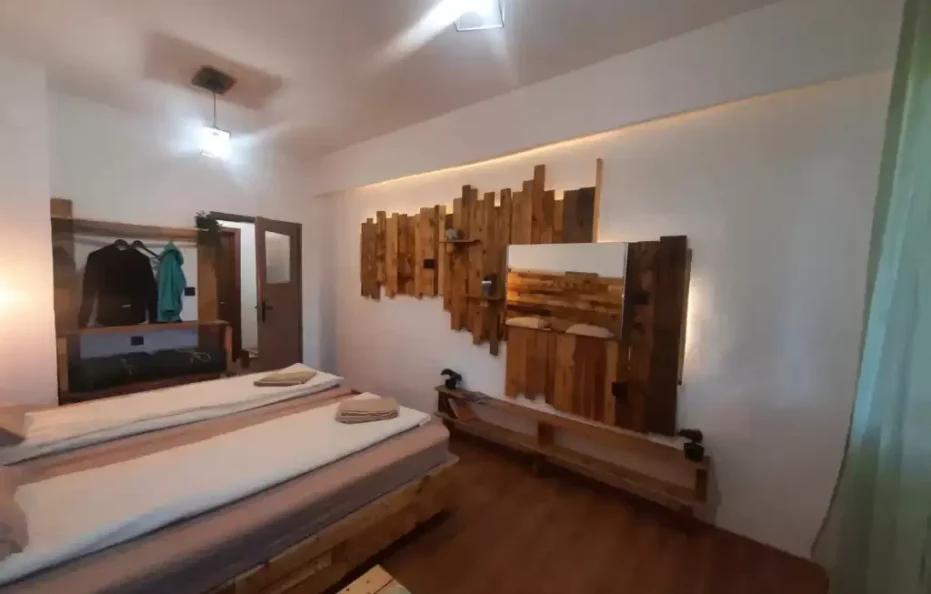 hristo smirnenski hut apartment renovated