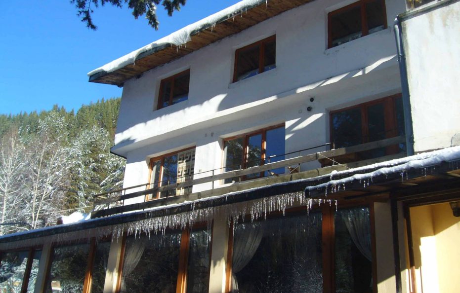 Yane sandanski hut