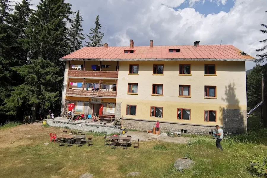 Begovitsa (Kamenitca) hut