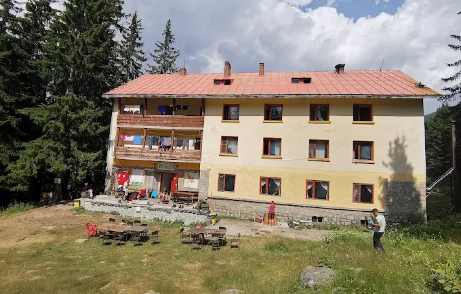 Begovitsa (Kamenitca) hut