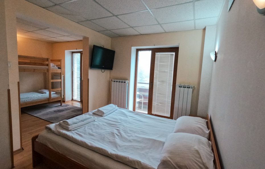 Zvezdica hut rooms