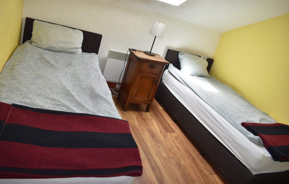 Septemvri hut triple room