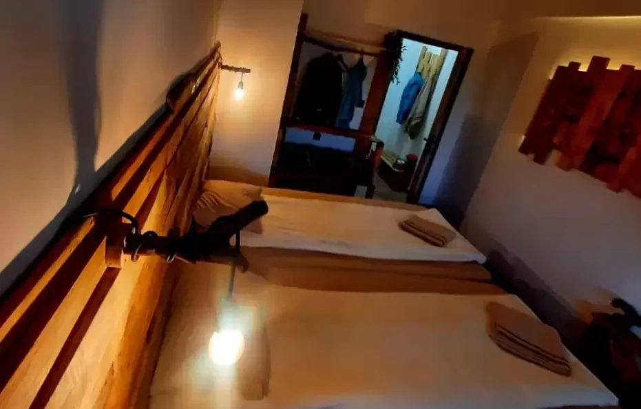 hristo smirnenski hut double with own bathroom