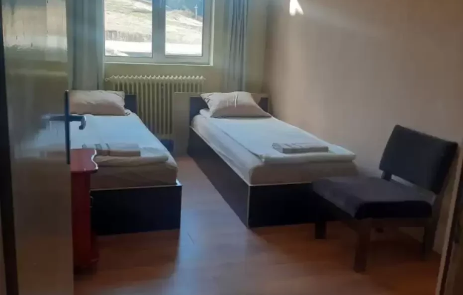 hristo smirnenski hut double with own bathroom