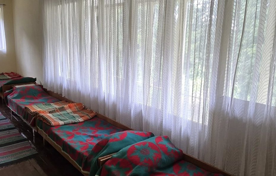 Izgrev hut rooms