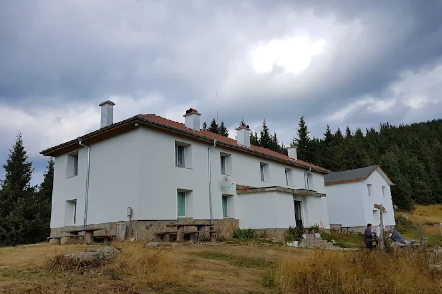 Svoboda hut