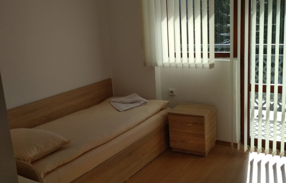 studenec hut rooms