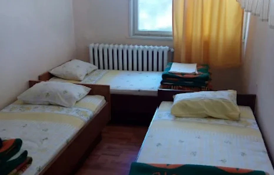 Chernatica hut rooms