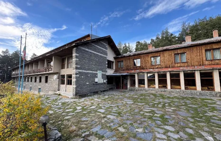 Varhovrah hut