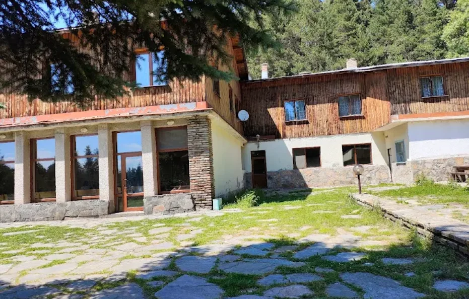 Varhovrah hut