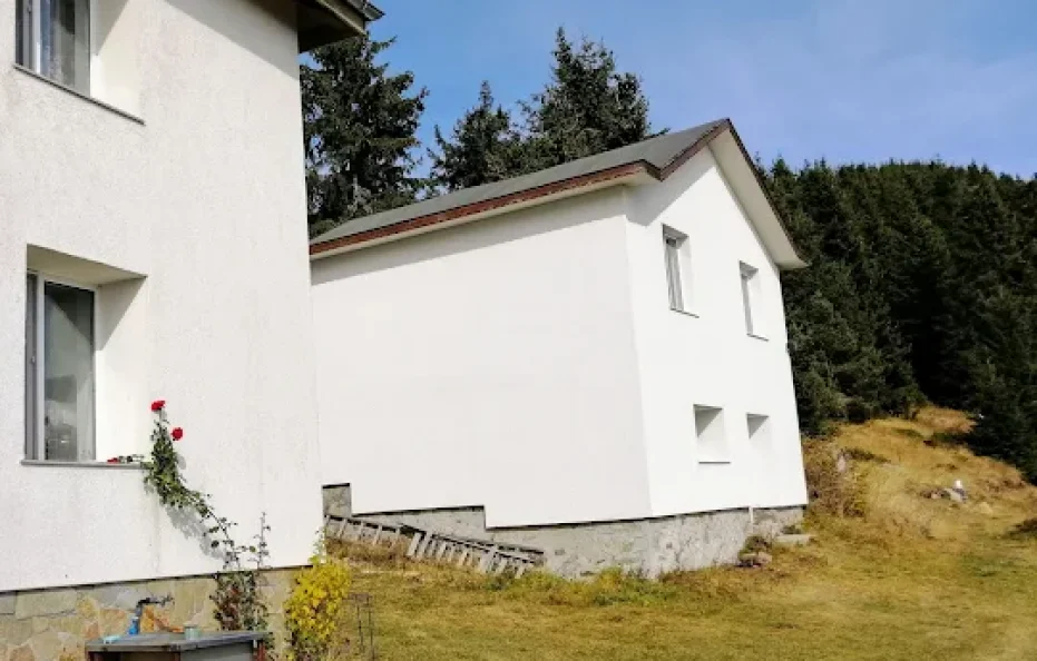 Svoboda hut