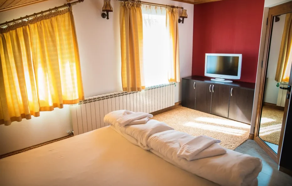 Dobrila hut room 201
