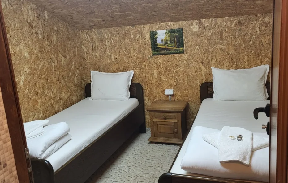 Dobrila hut maisonette