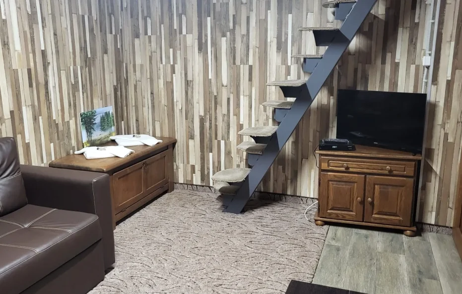 Dobrila hut maisonette