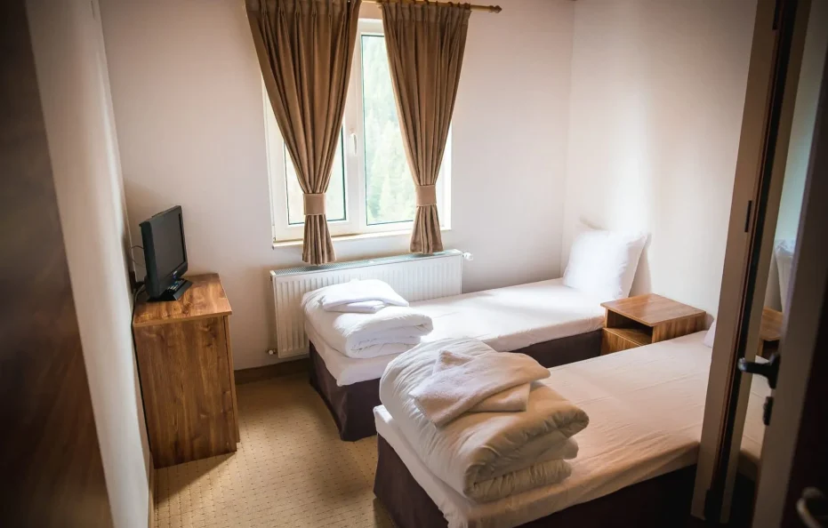 Dobrila hut room 203