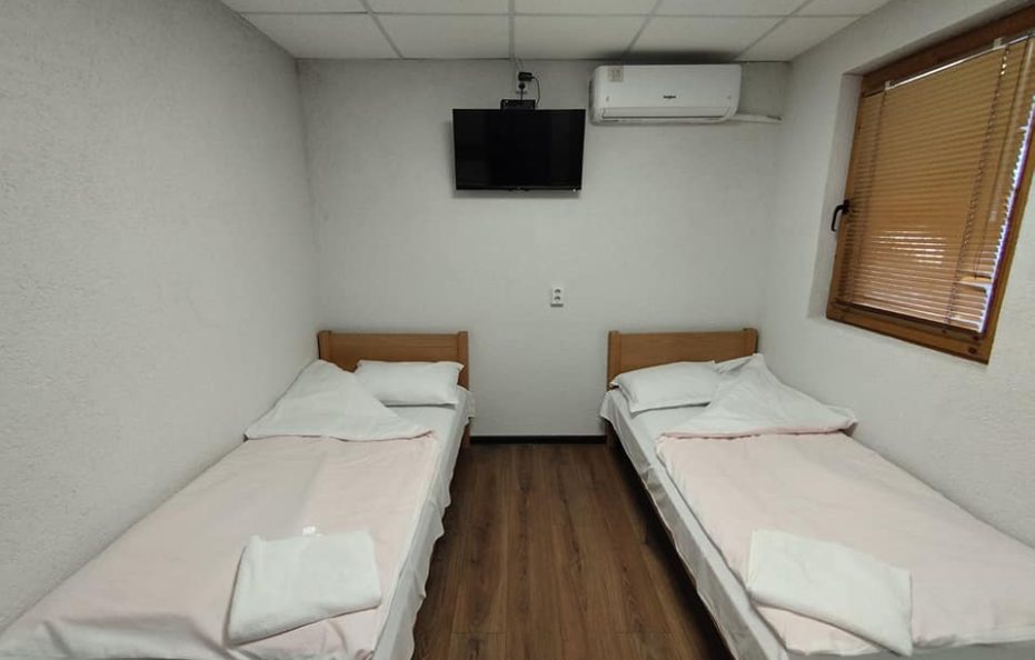 Bacho Kiro hut rooms