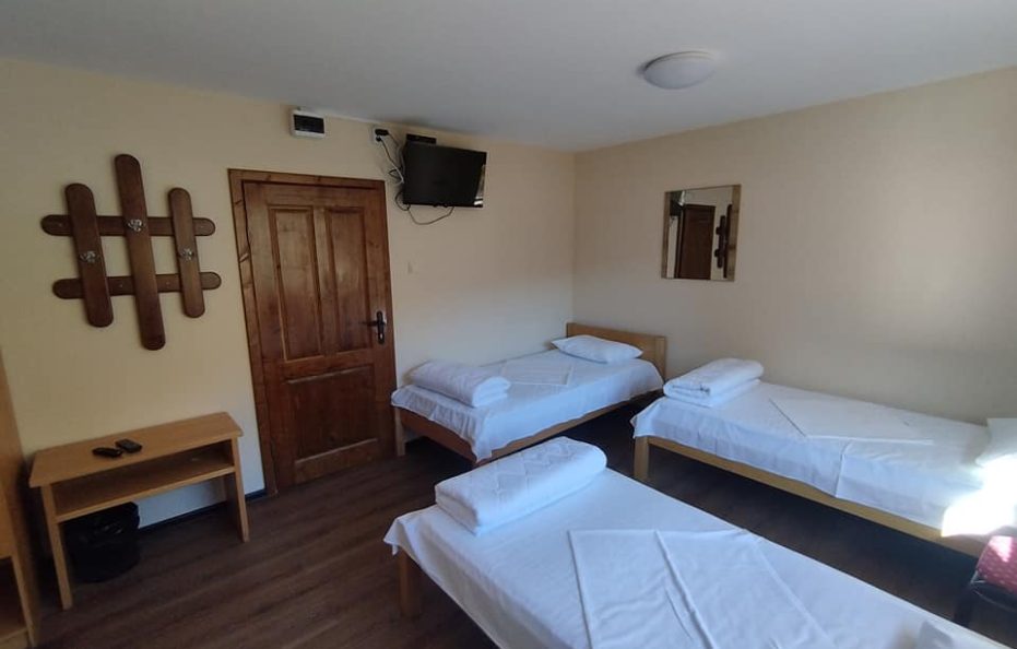 Bacho Kiro hut rooms