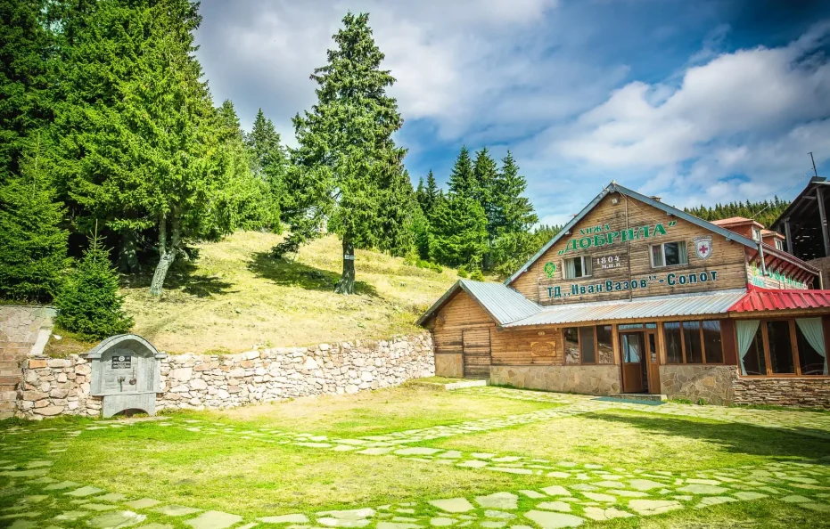 Dobrila hut
