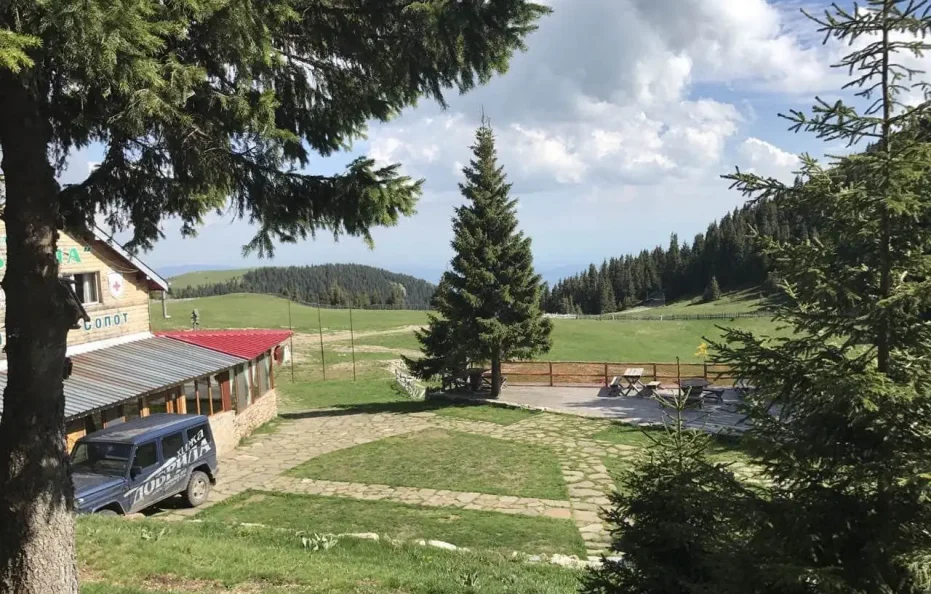 Dobrila hut