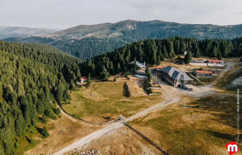 Dobrila hut