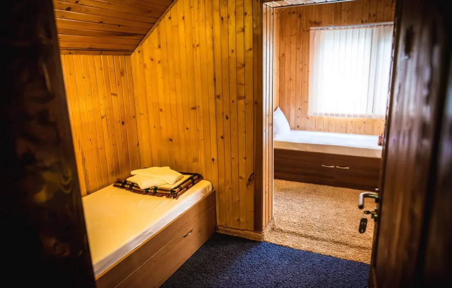 Dobrila hut triple room