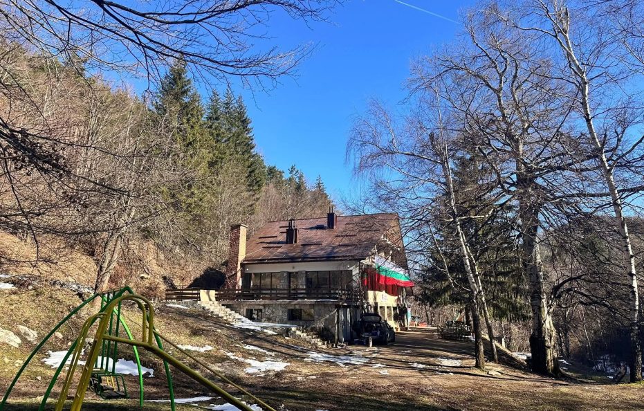 Proboinitsa hut