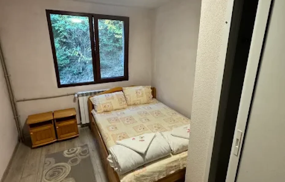 Proboinitsa hut rooms