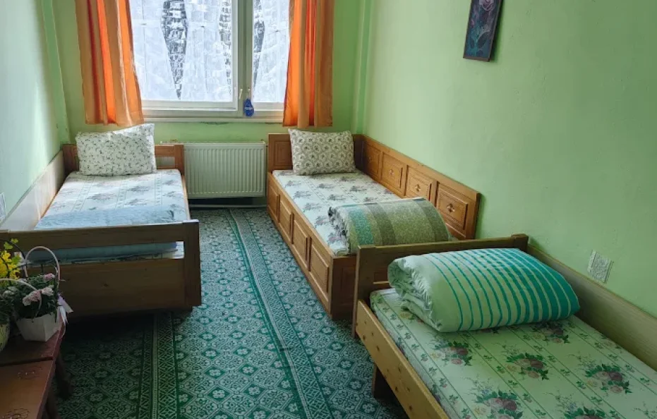 Momina Polyana rooms