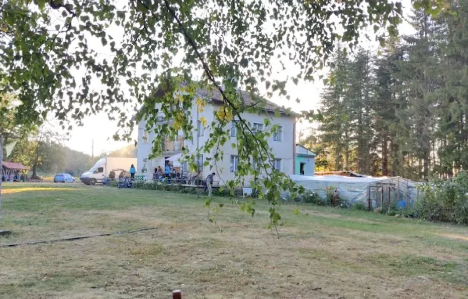 Trustenaya hut