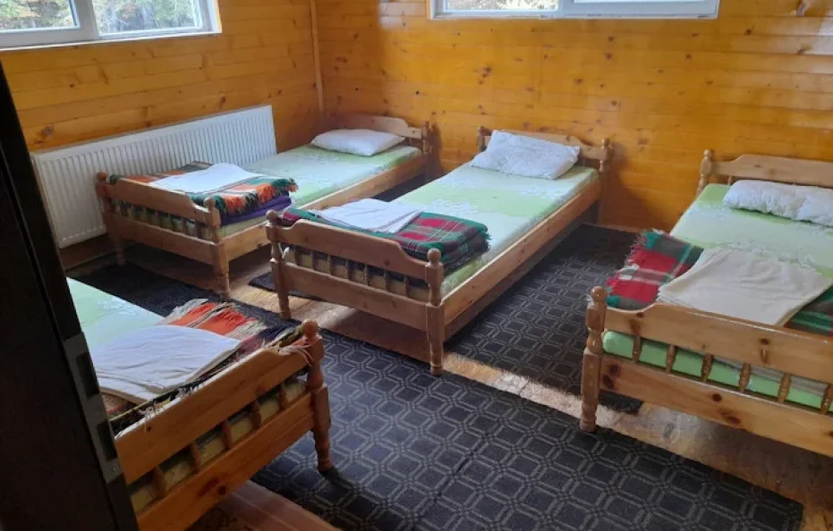 Murgash hut rooms